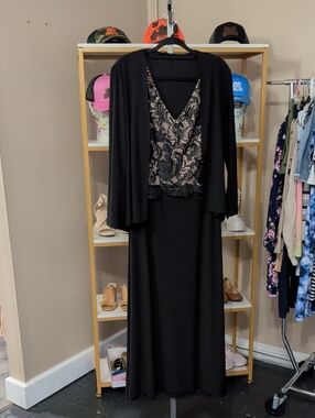 Patra Black Gown with Lace-Accent Bodice and Jacket